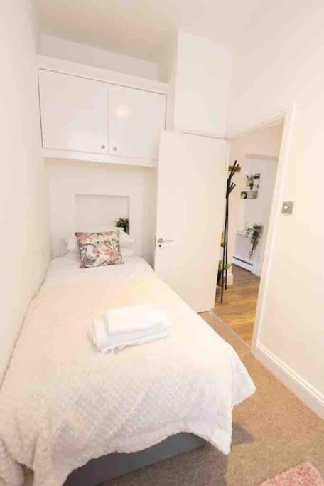 Lovely 2 Bedroom Apartment In Chelsea Sw3 Лондон Экстерьер фото